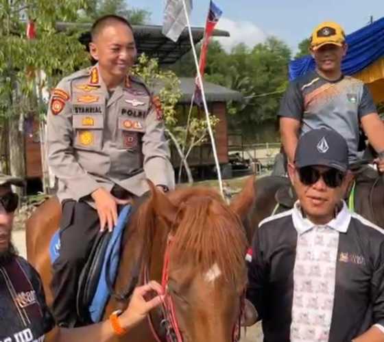 Pembukaan Kejuaraan Berkuda Car Jumping Fest Dirangkai Penanaman Pohon