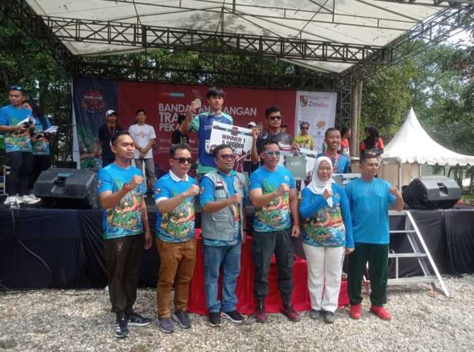 Lari Lintas Alam Meriahkan Bandar Khayangan Trail Run Diikuti 500 Orang Pelari