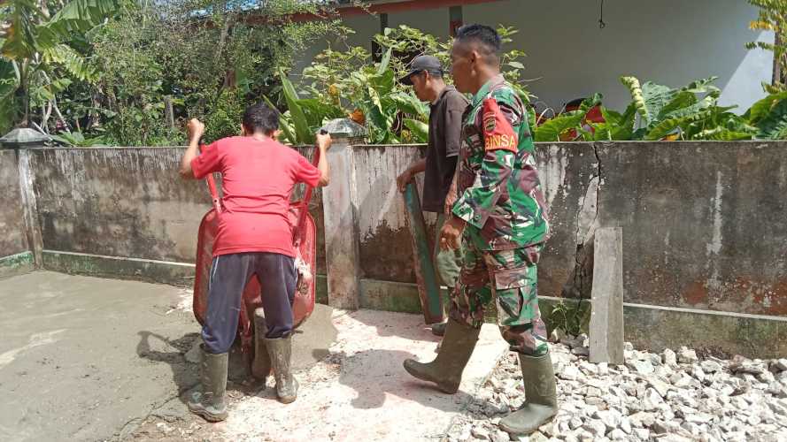 Kopda Umar Nasution Lengkapi Prasarana  Mesjid Jami