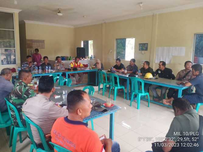 Babinsa Menghadiri Musyawarah Kerjasama Koperasi Mutiara Mandiri dan Makmur Jaya