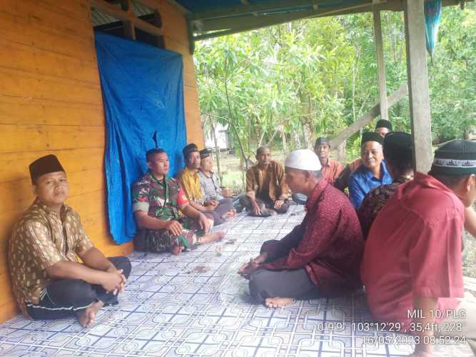 Bentuk Kepedulian, Koptu J.Manurung Melayat Warga