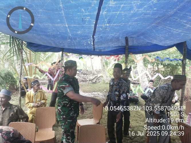 Babinsa Desa Bente Hadiri Acara Keagamaan, Pererat Kemanunggalan dengan Warga