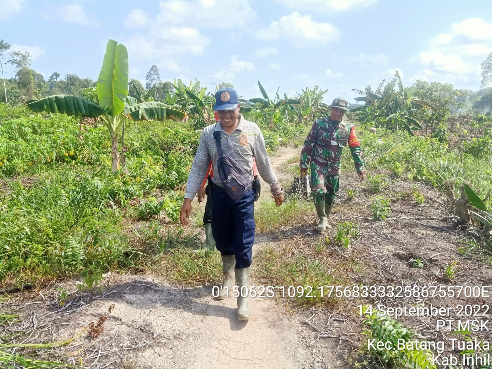 Kopda Sihabuddin Babinsa Koramil 12/Batang Tuaka Harapkan Dukungan Desa Dalam Penanganan Karhutlah