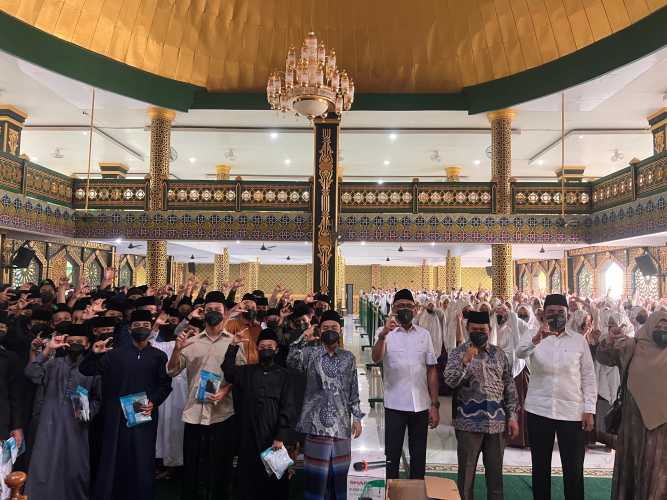 Gus Muhaimin Tak Mau Hari Santri Cuma Seremonial, Rumah Bebas Asap Dihadirkan di Pekanbaru