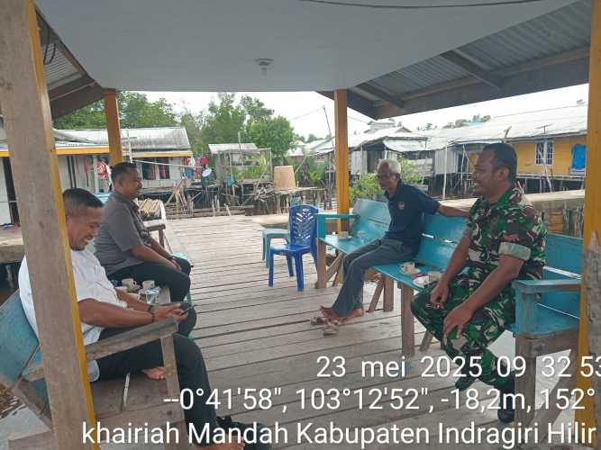 Babinsa Koramil 08/Mdh Aktif Lakukan Komsos, Tingkatkan Respon Cepat terhadap Masalah Sosial