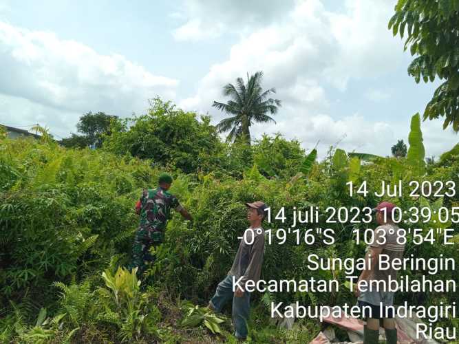 Sertu Deni Sutrisno Slaber Lahan dan Hutan Dengan Lakukan Patroli Karlahut