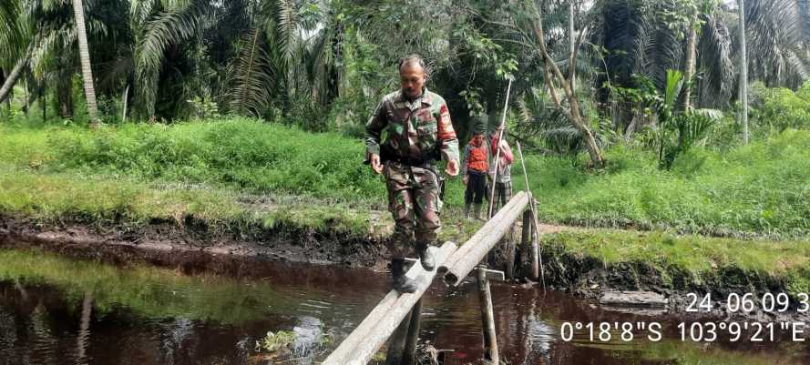 Serda Suratno jelajahi tiap jengkal tanah pastikan aman karlahut