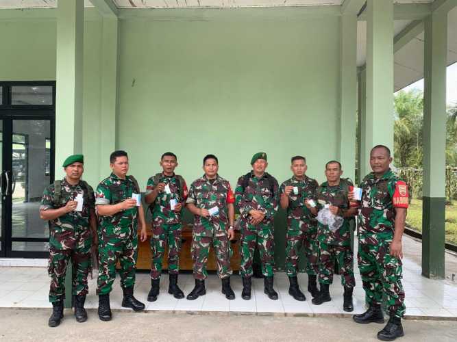 Hindari Terpengaruh Narkotika, Seluruh Personil Koramil Mandah Ikuti Tes Urine