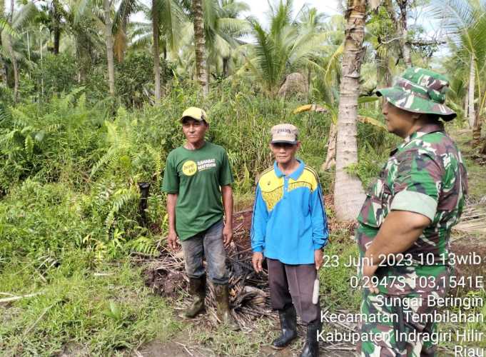 Serda Adri Candra Kerahkan Warga Patroli Karhutla