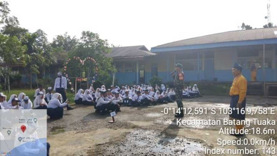 Jelang HUT RI Ke-79, Sertu Januar Effendi Gelar Wasbang di Sekolah