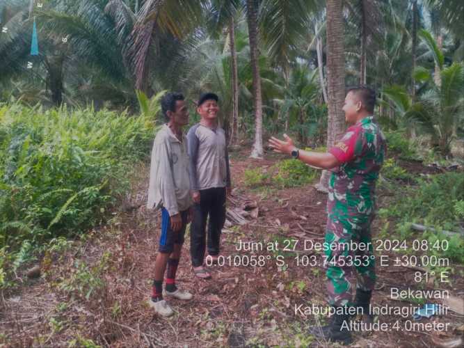 Patroli Karhutla, Babinsa Koramil 08/MDH Pastikan Wilayah Bebas Asap