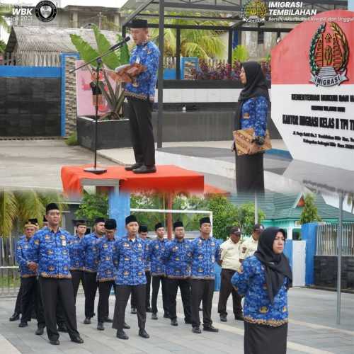 Imigrasi Tembilahan Peringati Hari Ibu ke -96 dengan Pelaksanaan Upacara Bendera