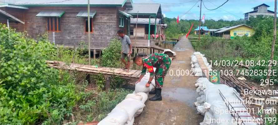 Hadapi Kemarau Panjang,Babins Persiapkan Bangun Tempat Penyimpanan Air