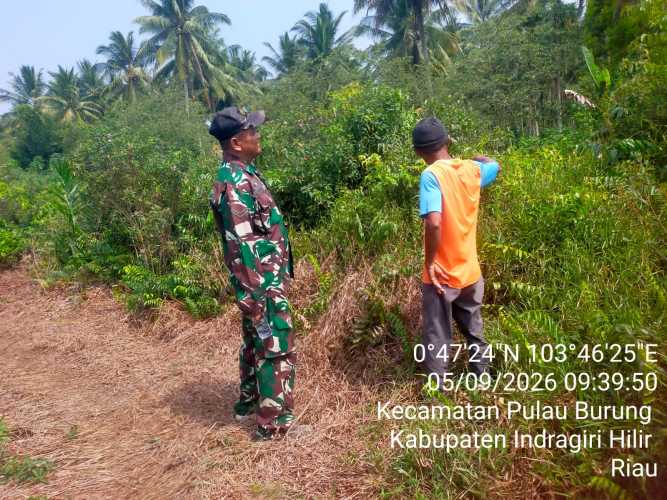 Babinsa Sungai Danai Intensifkan Pengamatan Titik Hotspot untuk Cegah Karhutlah di Pulau Burung
