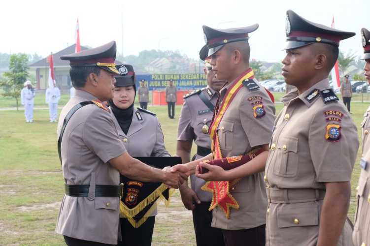 Wakapolda Riau, Brigjen Pol Kasihan Rahmadi Melantik 134 Bintara Polri Gelombang I tahun angkatan 2023