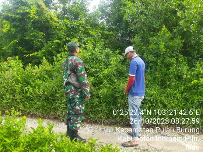 Babinsa Jaga Kelestarian Lingkungan dengan Gencar Lakukan Patroli Kewilayahan