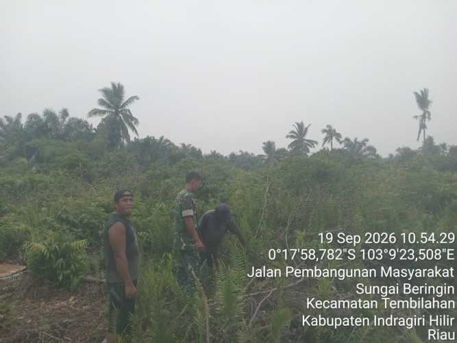 Patroli Tapal Batas, Babinsa Koramil 01/Tembilahan Jaga Ketat Wilayah Sungai Beringin