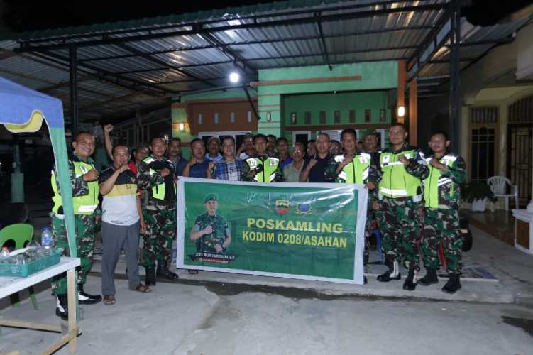 Dandim 0208/Asahan Bersama Personel Laksanakan Patroli Kamtibmas dan Sambangi Poskamling di Kisaran Timur