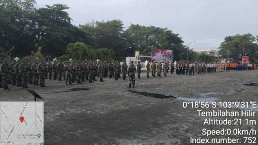 Seluruh Anggota Koramil 12/Batang Tuaka Mengikuti Upacara HUT TNI Ke -79