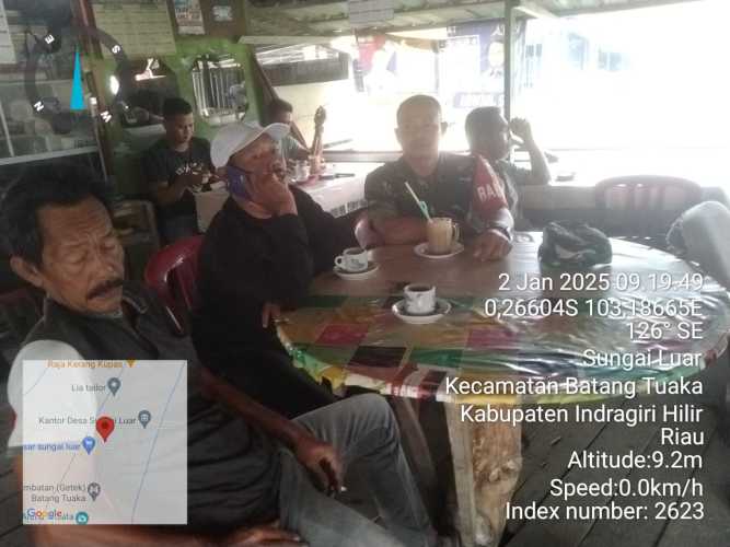 Babinsa Koramil 12/BTK Berantas Judi Online di Desa Sungai Luar