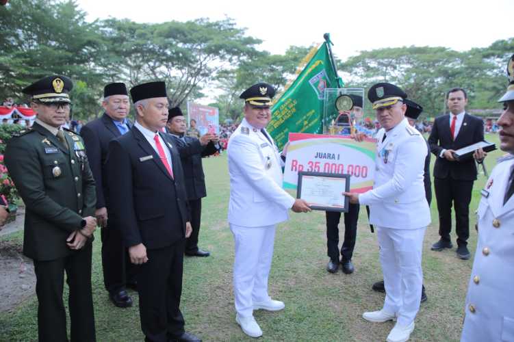 Wakil Bupati Asahan Pimpin Upacara Penurunan Bendera HUT ke-80 RI
