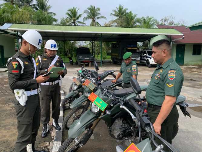 Sosialisasi Operasi Gaktib ” Waspada Wira Poso ” dan Operasi Yustisi ” Citra Wira Piso ” Tahun 2024 Subdenpom l/3-2 tembilahan terpusat di Aula Makodim 0314/Inhil