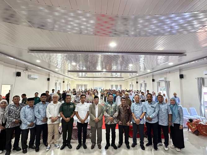 Wakil Bupati Asahan Hadiri Seminar Pendidikan