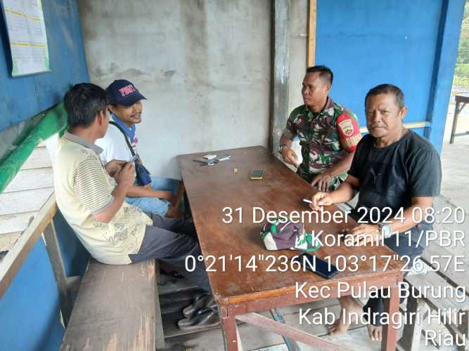 Babinsa Koramil 11/PBR Pastikan Situasi Aman Menjelang Tahun Baru