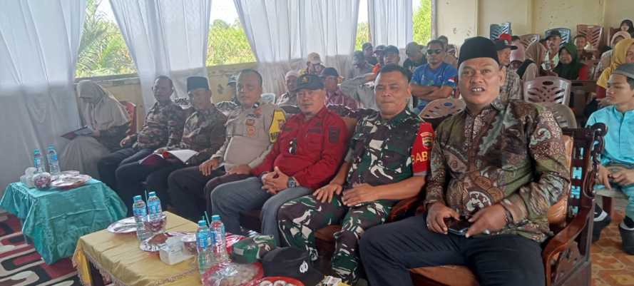 Babinsa Hadiri MDPT Desa Teluk Nibung, Tingkatkan Sinergitas TNI-Masyarakat