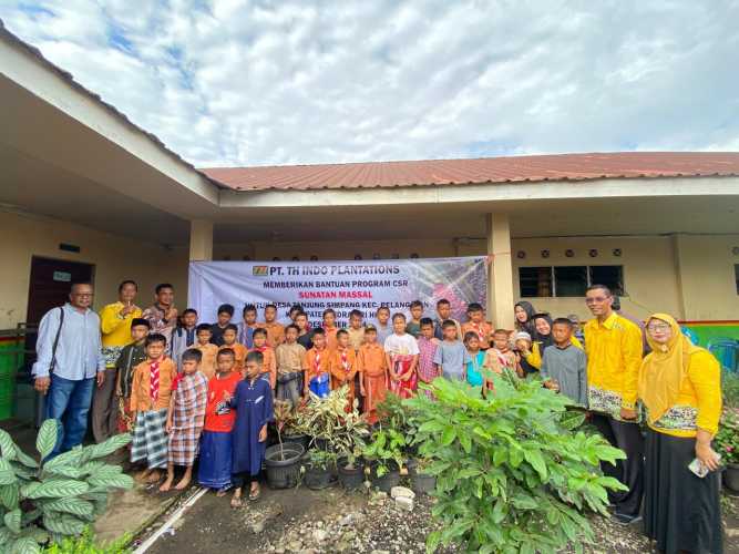 Khitan Masal Program CSR PT. THIP