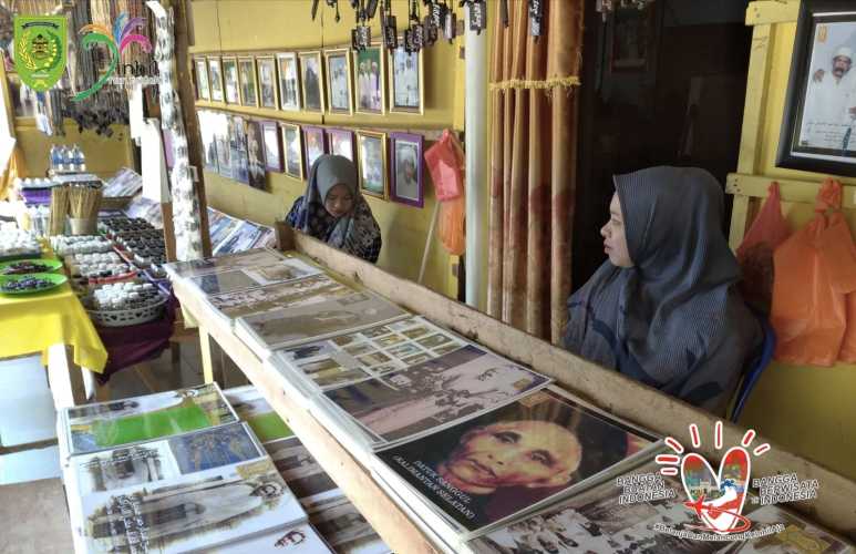 Berbagai Sovenir Sebagai Buah Tangan di Makam Syekh Abdurrahman Siddiq