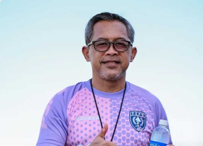 Aji Santoso Optimis Raih Tiga Poin, PSPS Siap Balas Kekalahan dari Persikad Depok