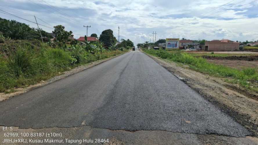 Janji Ditepati! Warga Riau Apresiasi Kerja Nyata Gubri Wahid Perbaiki Jalan Rusak