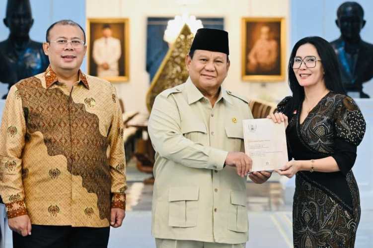 Terima Tim Perumus UU Satu Data Indonesia, Presiden Prabowo Tekankan Kedaulatan Data