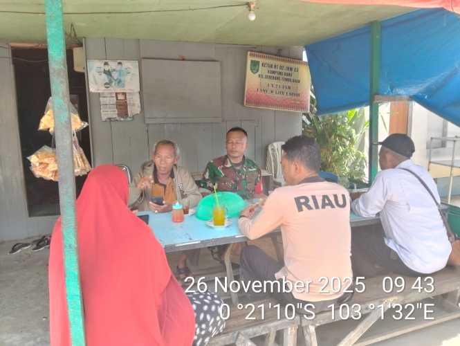 Sertu Suratno Himbau  Warga pentingnya pemasangan instalasi listrik menggunakan kabel standar pabrik.