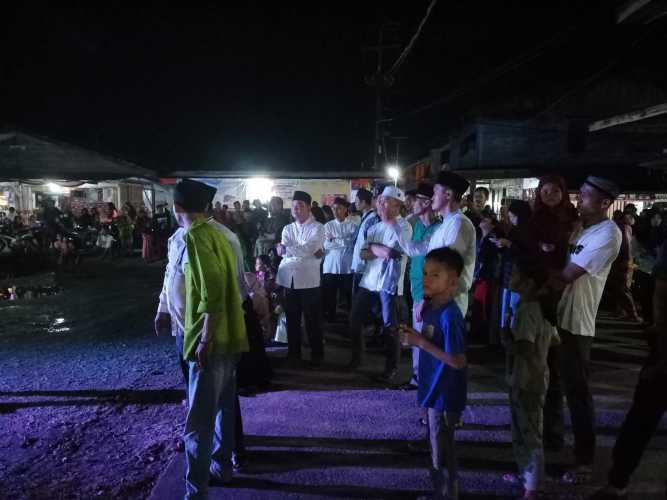Pawai Takbir Idul Fitri 1446 H di Desa Pulau Palas Meriah di Gelar
