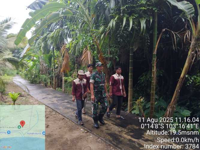 Babinsa Koramil 12/Btk Intensifkan Patroli Antisipasi Karhutla di Wilayah Batang Tuaka