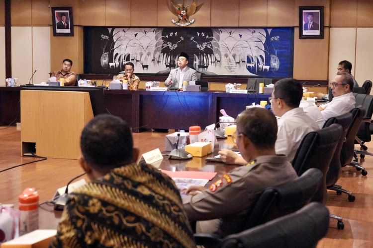 Menteri Nusron Komitmen Capai 87% LP2B demi Ketahanan Pangan Nasional