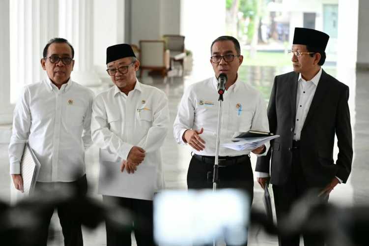 Presiden Prabowo Instruksikan Program Kuliah Gratis di PTN Disiapkan Secepatnya dan Bertahap