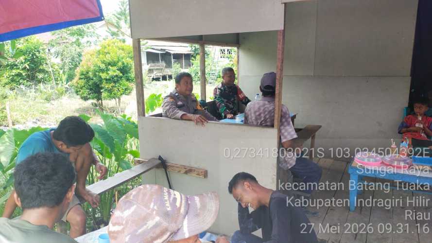 Babinsa Sungai Raya Jalin Komduk dengan  Tomas di Hari Raya Idul Adha 1447 H