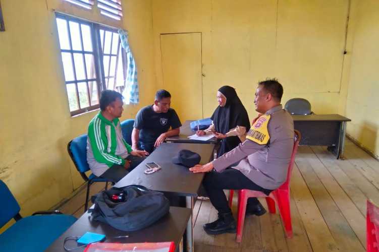 Bhabinkamtibmas Desa Bekawan Koordinasi Pendataan Lahan Jagung  Dukung Program Swasembada Pangan