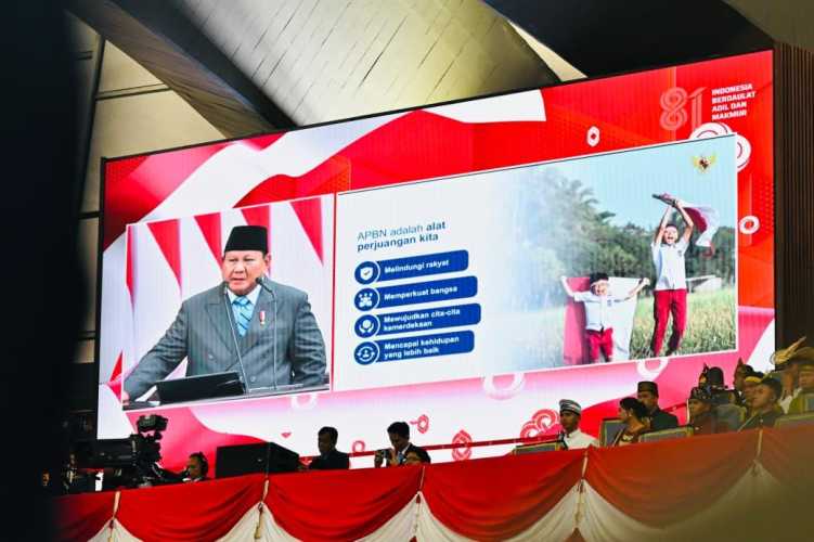 Presiden Prabowo Perkuat Kemandirian Energi melalui PLTS dan Penguatan Ekosistem Kendaraan Listrik Nasional