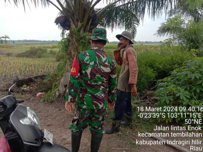 Sertu M.Yasin Sarankan Petani Gunakan Pupuk yang Baik dalam Program Ketahanan Pangan