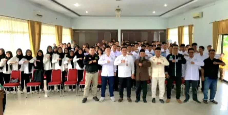 DPW APKASINDO Riau Resmi Melepas 77 Anak Penerima Beasiswa Sawit Ke Kampus CWE