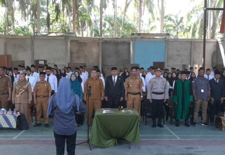 Polsek Kempas hadiri Pelantikan Pengawas TPS Se-Kecamatan Kempas.