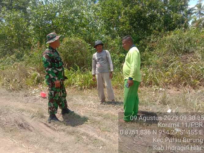 Sertu Wisnu Hartono Memantau Situasi Karhutlah Wilayah