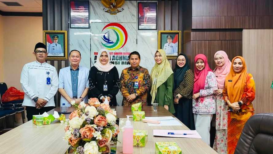 Direktur UPTD RSUD PH Gelar Konsultasi Sistem Cath Lab dan Persiapan Tata Kelola RSU di Pekanbaru