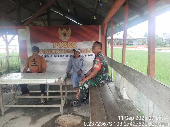Kobaran Gotong Royong Terangi Kampung Pancasila, Babinsa Sertu Pernando Sitompul Jadi Pelopor Kebangkitan
