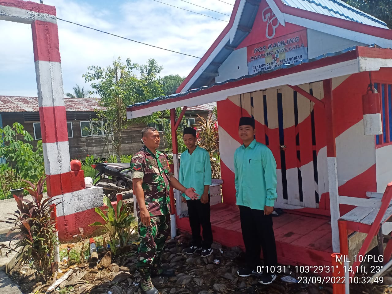 Kopda J.Manurung Babinsa Koramil 10/Pelangiran Jalankan Fungsi Kampung Pancasila