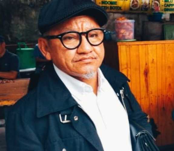 Udin Semekot Sedekahkan Diri Menjadi Ketua DKR